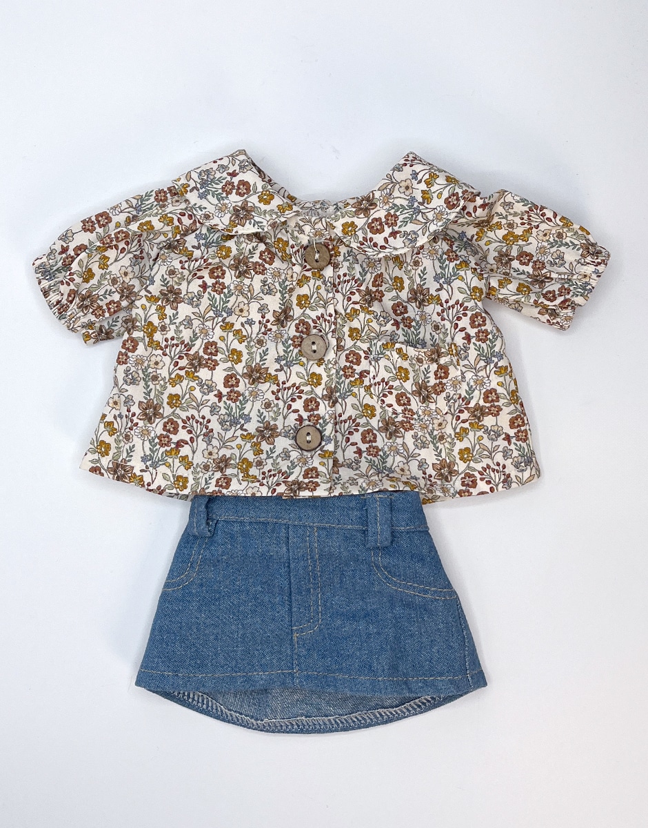 *Ensemble blouse d’écolière en coton Liberty et jupe en jean