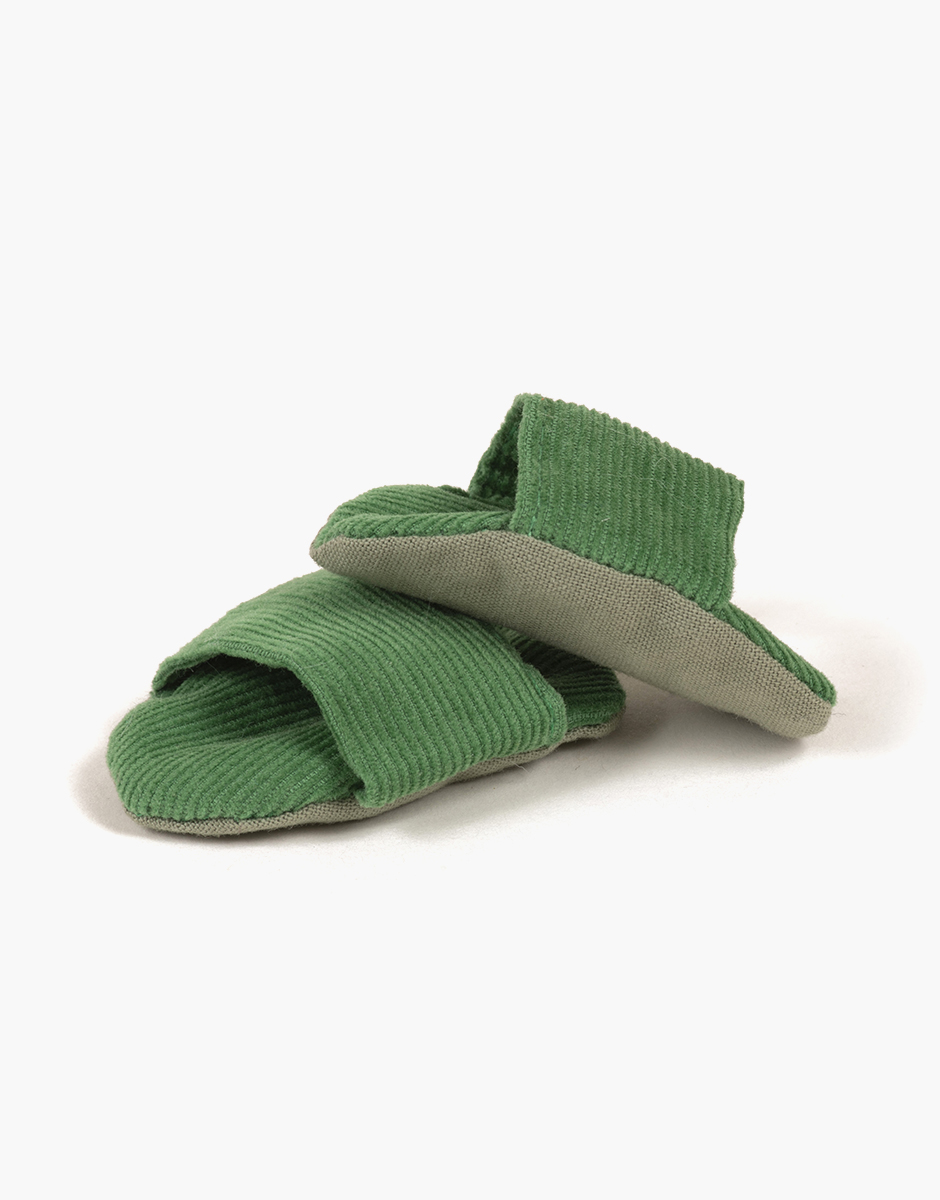 Chaussons claquettes en milleraies vert